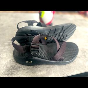 New Chacos with no tags